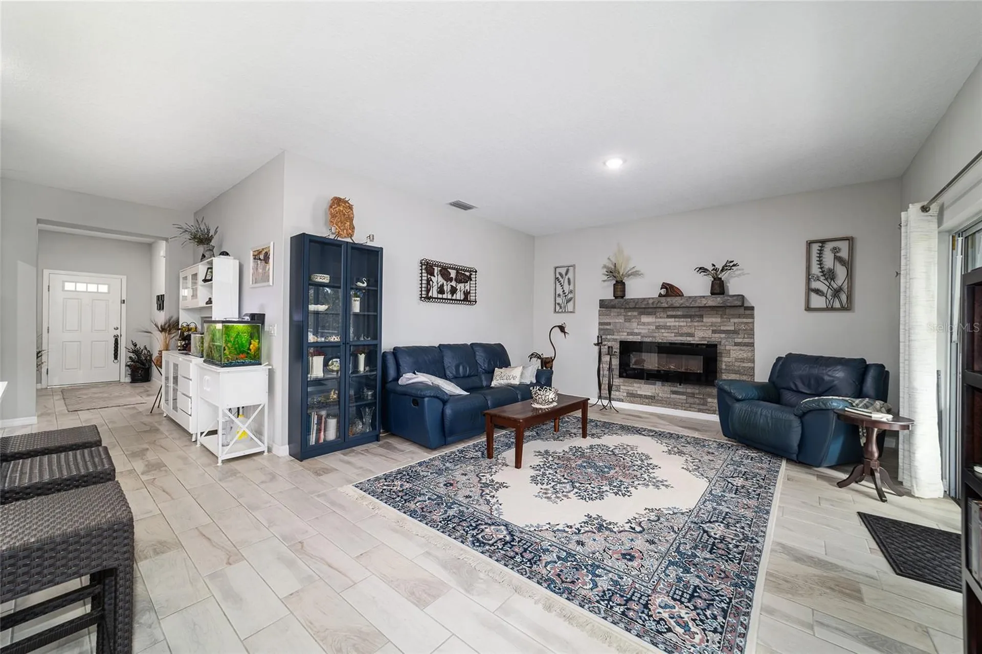 6 Malauka Circle Ocklawaha FL 32179