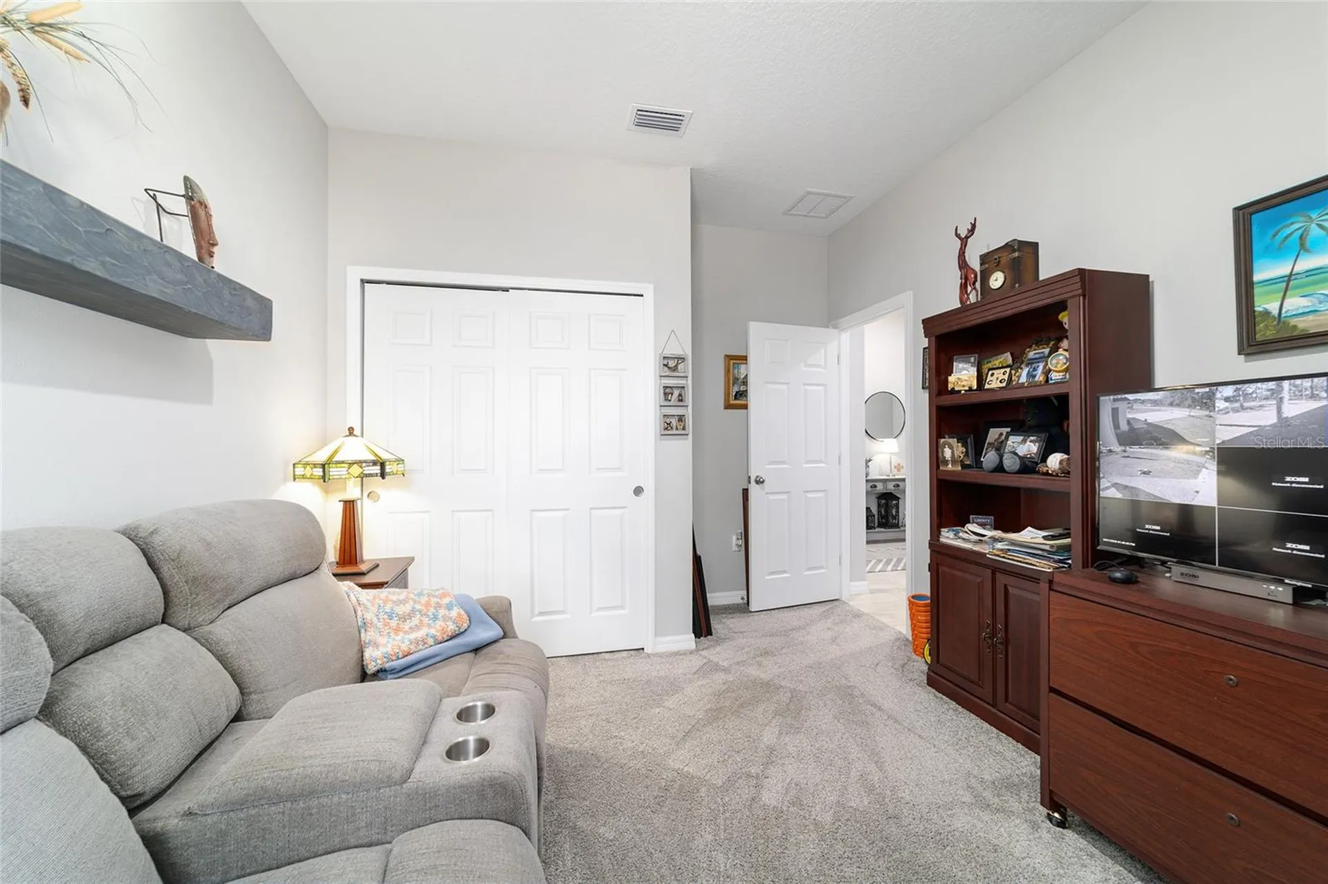 6 Malauka Circle Ocklawaha FL 32179