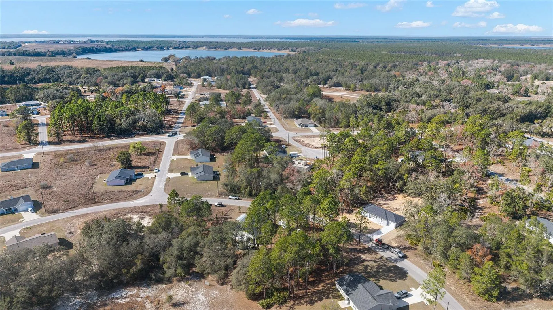 6 Malauka Circle Ocklawaha FL 32179
