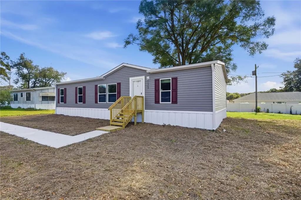 1560 NE 162nd Street Citra FL 32113