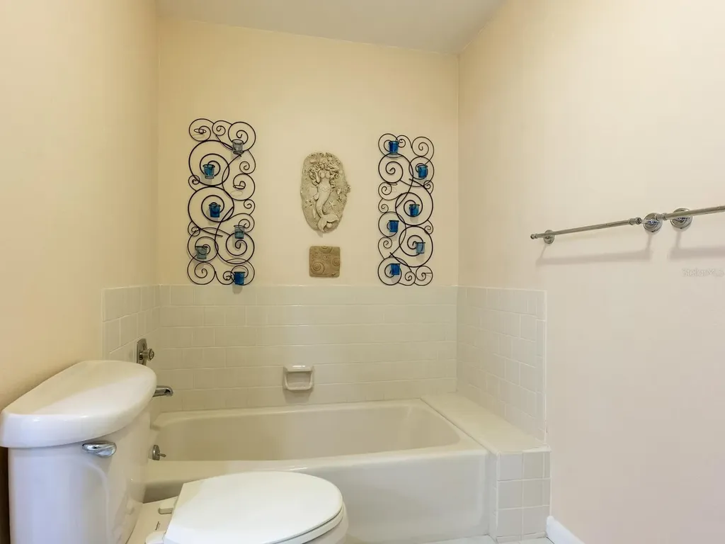 4725 Greencroft Road Sarasota FL 34235