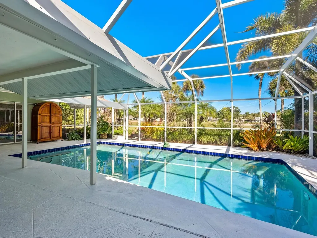 4725 Greencroft Road Sarasota FL 34235