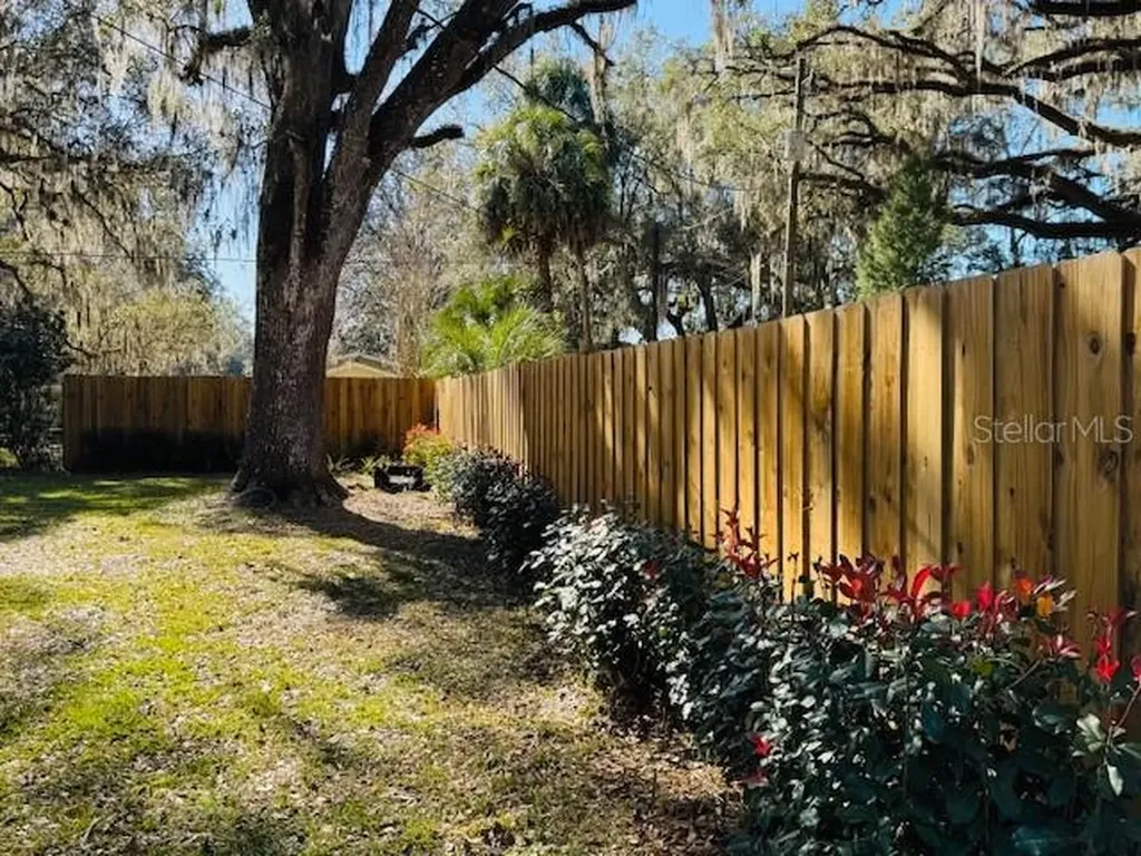 15050 NE 113th Court Fort Mc Coy FL 32134