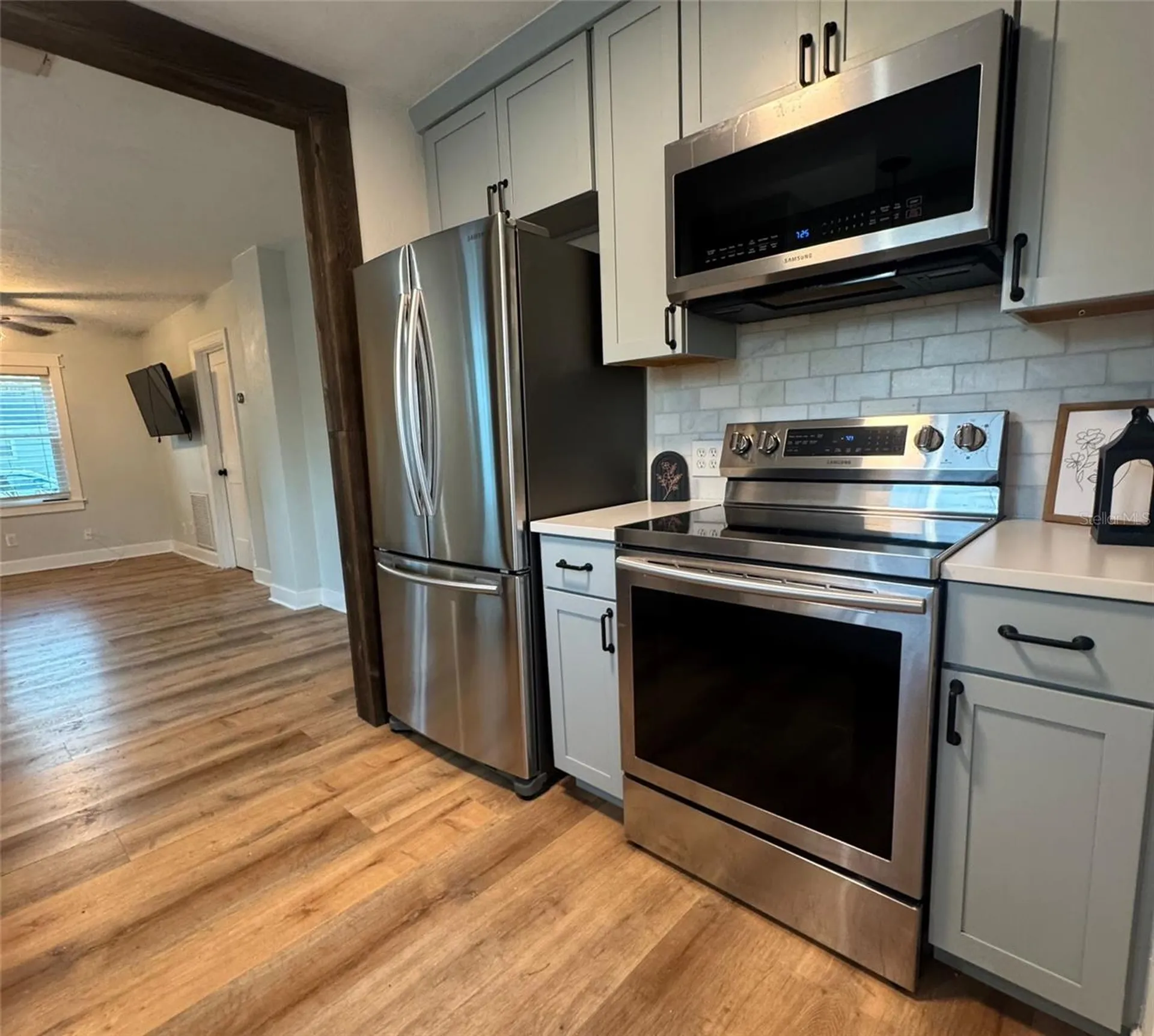 4133 3rd Avenue N St Petersburg FL 33713