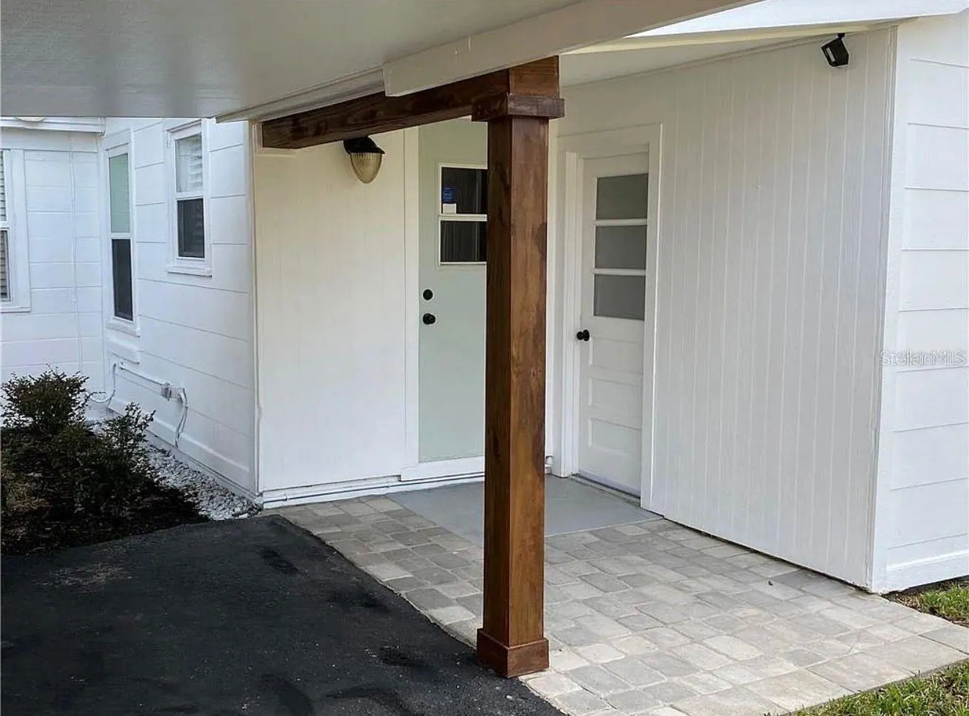 4133 3rd Avenue N St Petersburg FL 33713