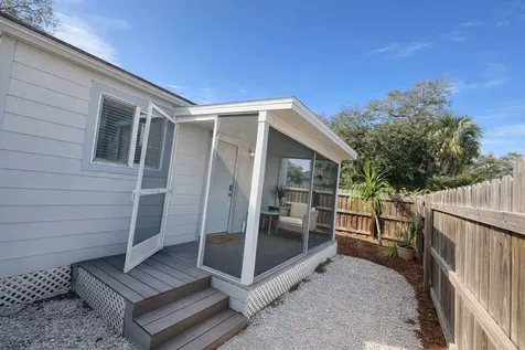 4133 3rd Avenue N St Petersburg FL 33713