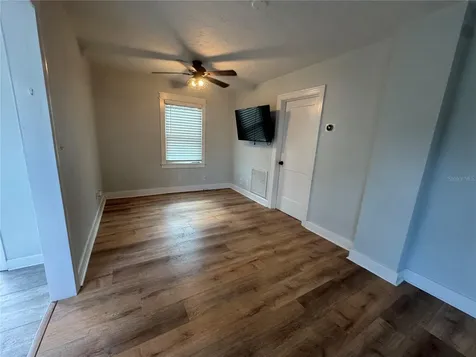 4133 3rd Avenue N St Petersburg FL 33713