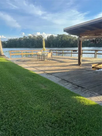 1640 Juno Trail Astor FL 32102