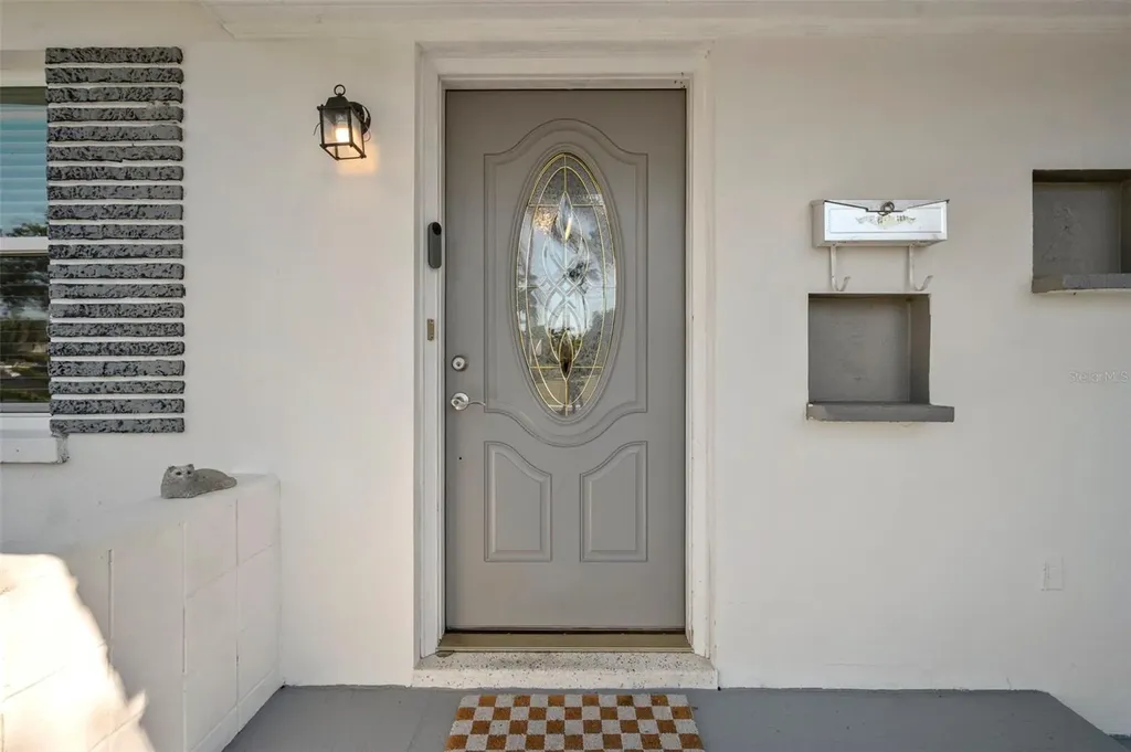 610 Palm Avenue Belleair FL 33756