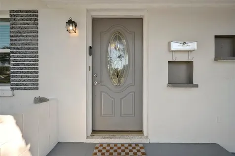 610 Palm Avenue Belleair FL 33756