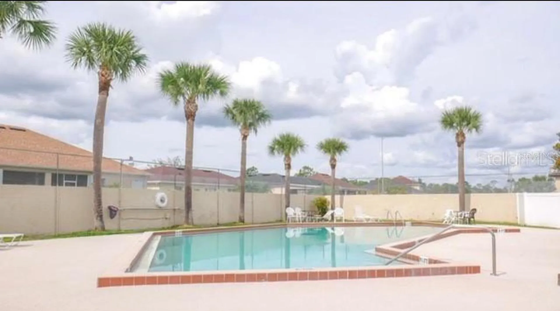 437 Hunter Circle Kissimmee FL 34758