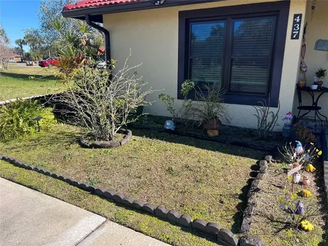437 Hunter Circle Kissimmee FL 34758