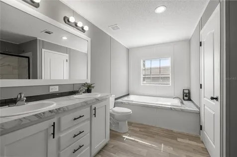 1550 NE 162nd Street Citra FL 32113