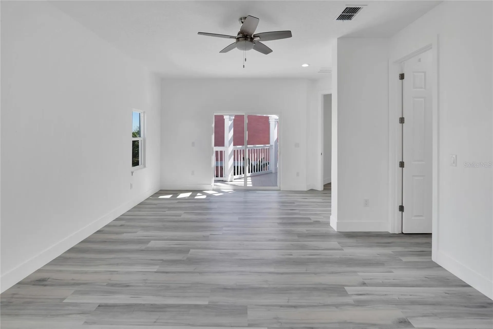 6516 Simone Shores Circle Apollo Beach FL 33572