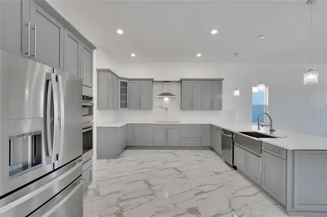 6516 Simone Shores Circle Apollo Beach FL 33572