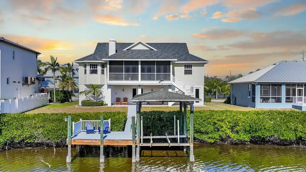 404 Inlet Road Ruskin FL 33570