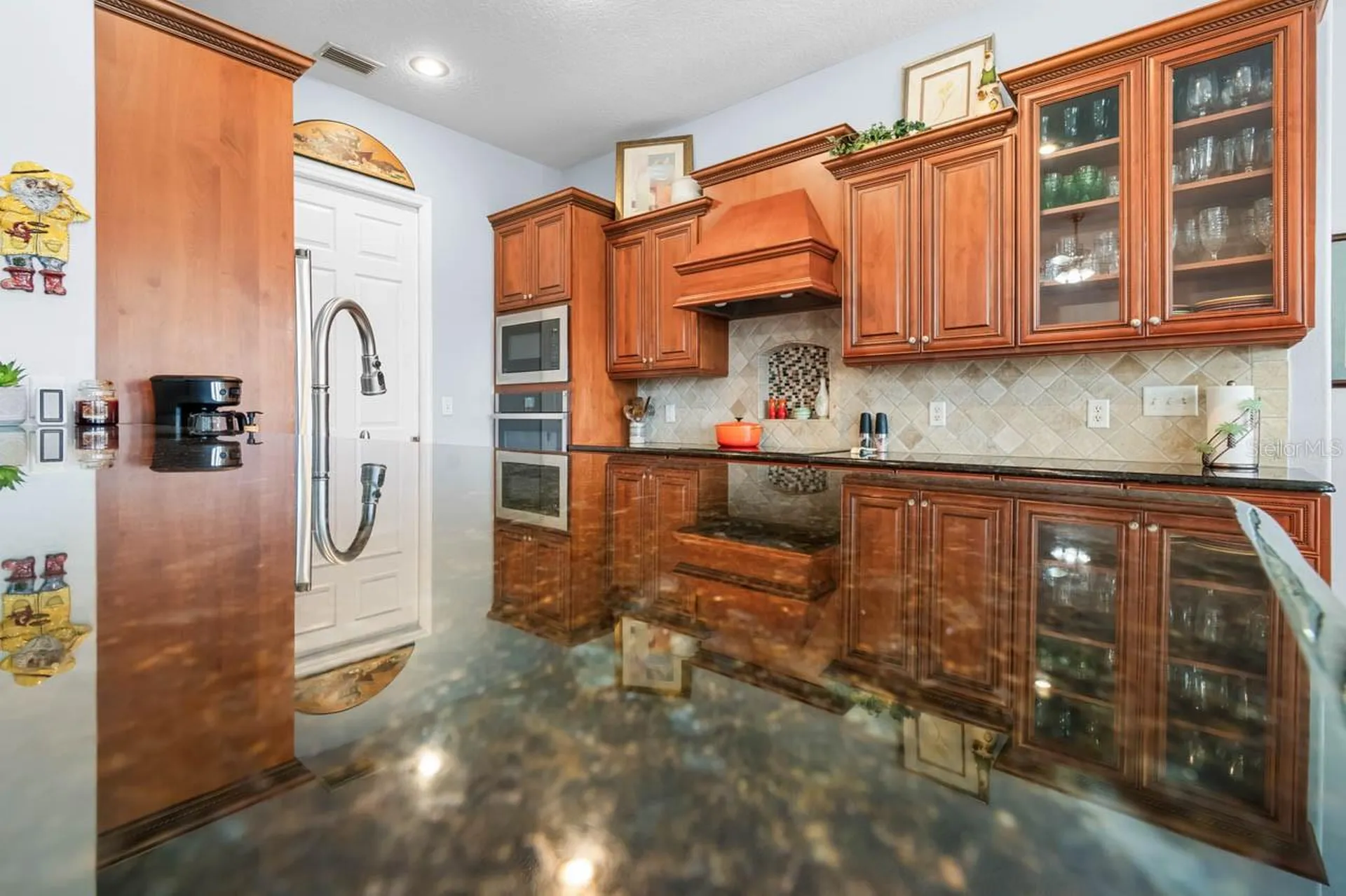 404 Inlet Road Ruskin FL 33570