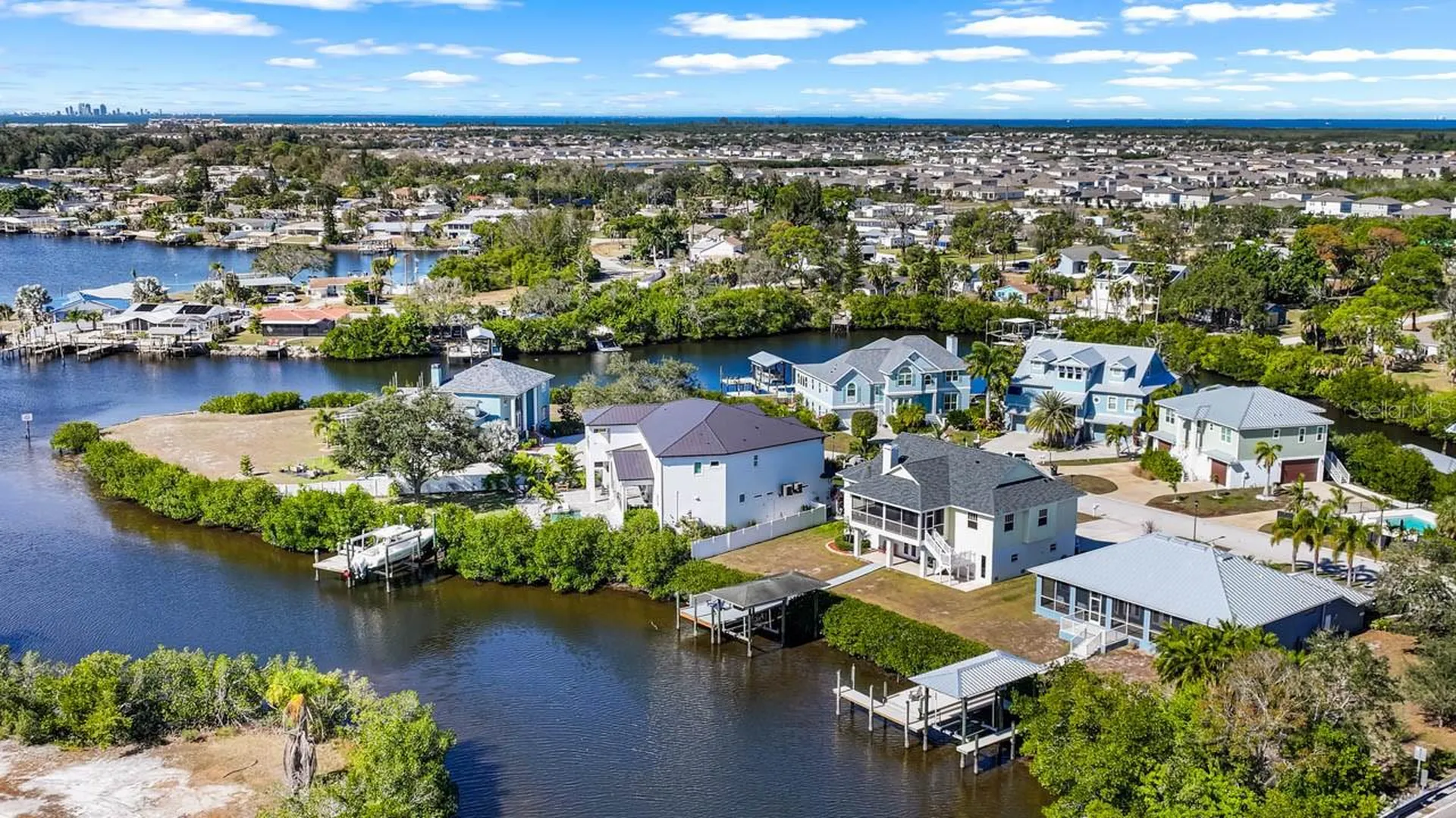 404 Inlet Road Ruskin FL 33570