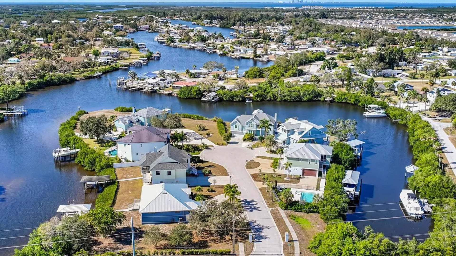 404 Inlet Road Ruskin FL 33570