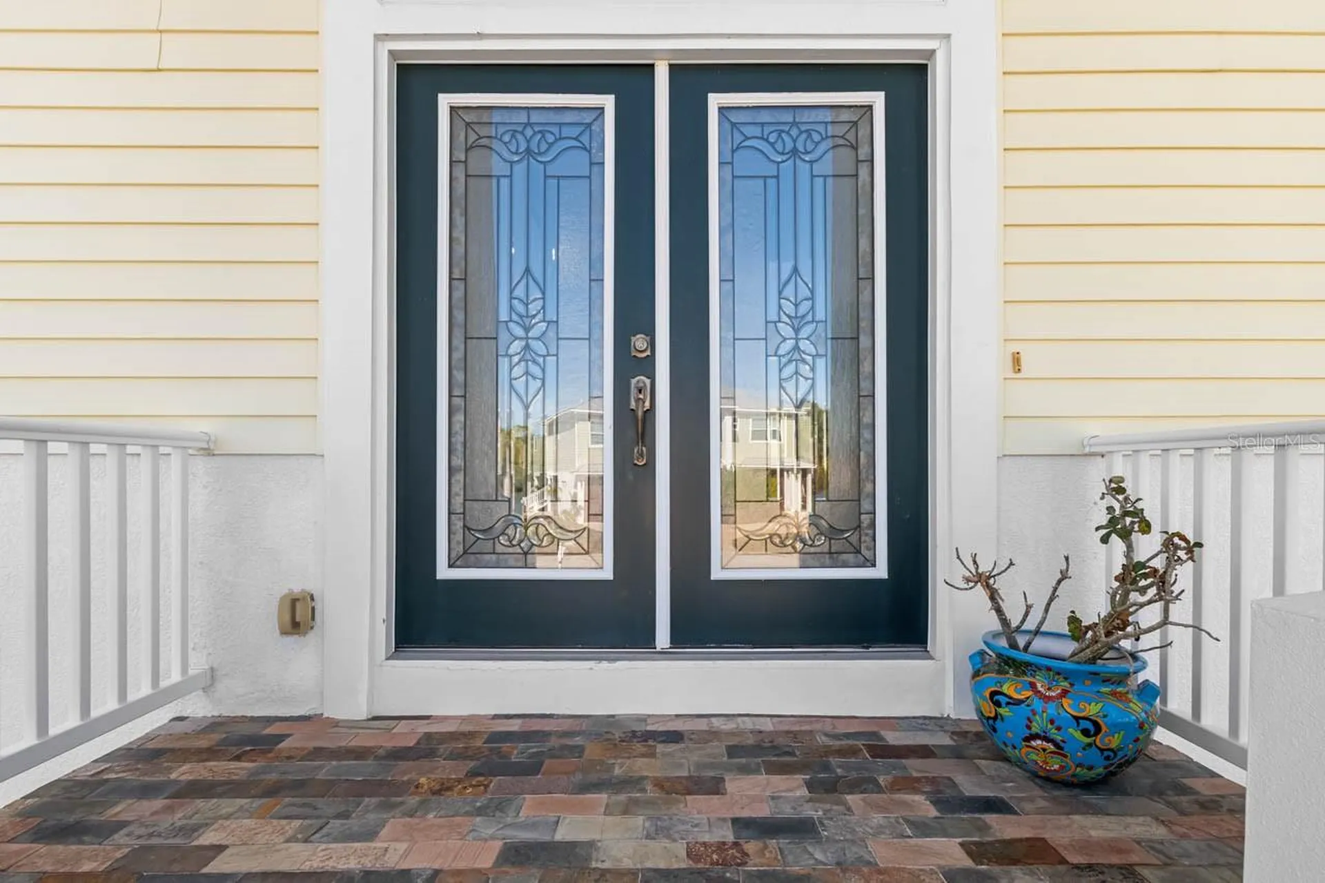 404 Inlet Road Ruskin FL 33570