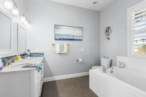 404 Inlet Road Ruskin FL 33570