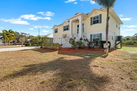 404 Inlet Road Ruskin FL 33570