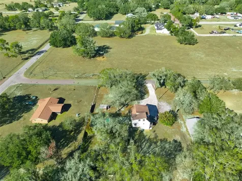 18711 Red Bird Lane Lithia FL 33547
