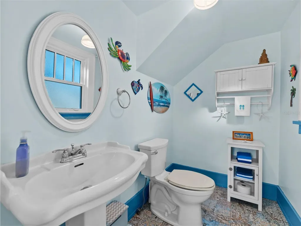 231 72nd Street N St Petersburg FL 33710