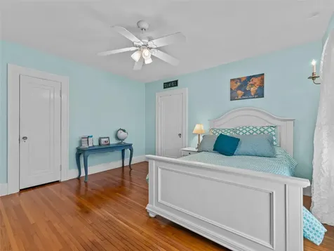231 72nd Street N St Petersburg FL 33710