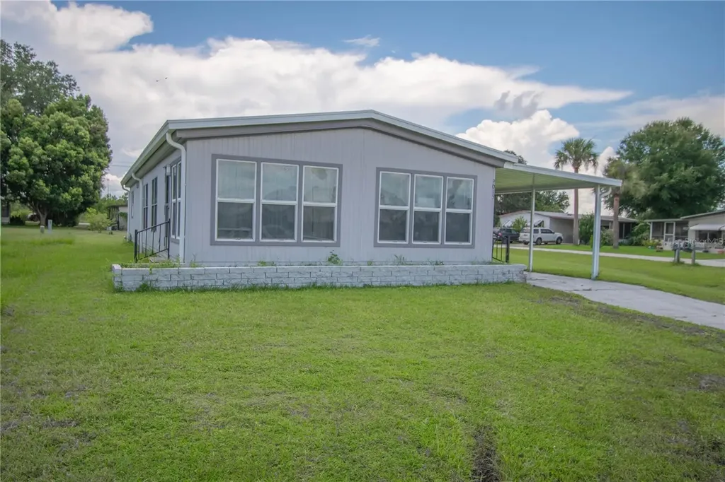 9015 Sarah Drive Polk City FL 33868