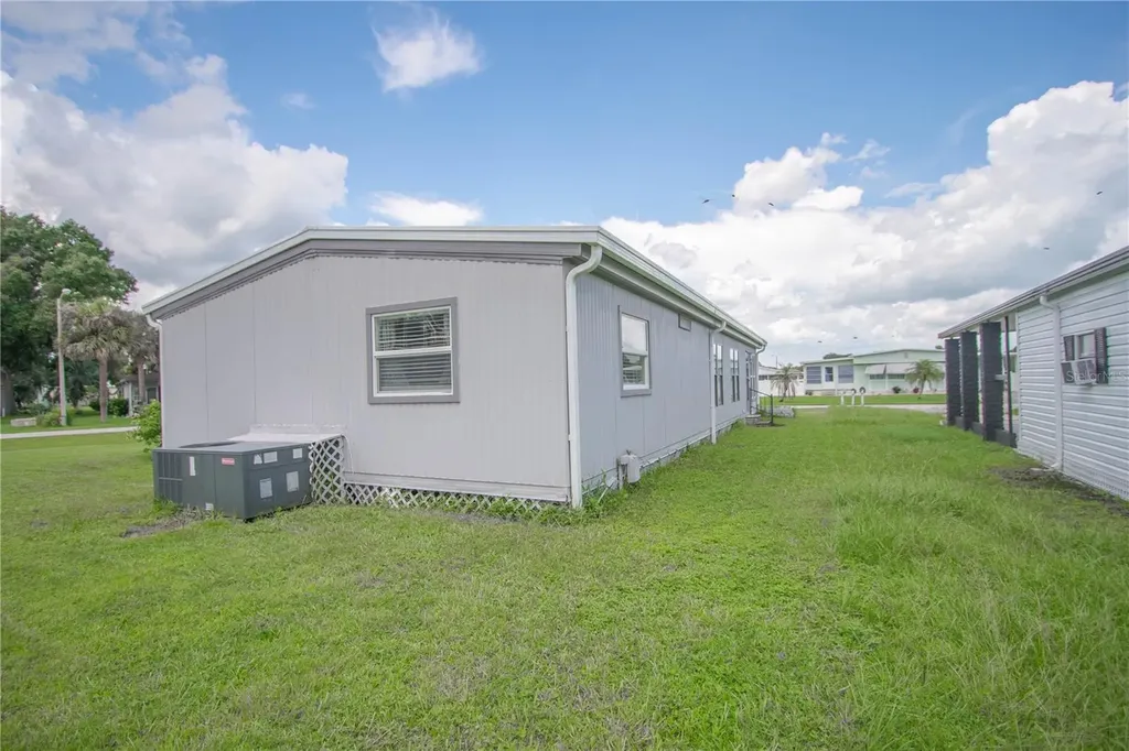 9015 Sarah Drive Polk City FL 33868