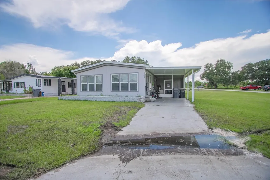 9015 Sarah Drive Polk City FL 33868
