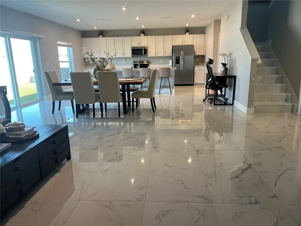 206 Amber Way Kissimmee FL 34758