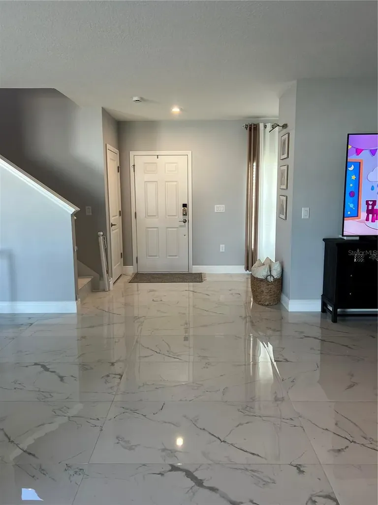 206 Amber Way Kissimmee FL 34758