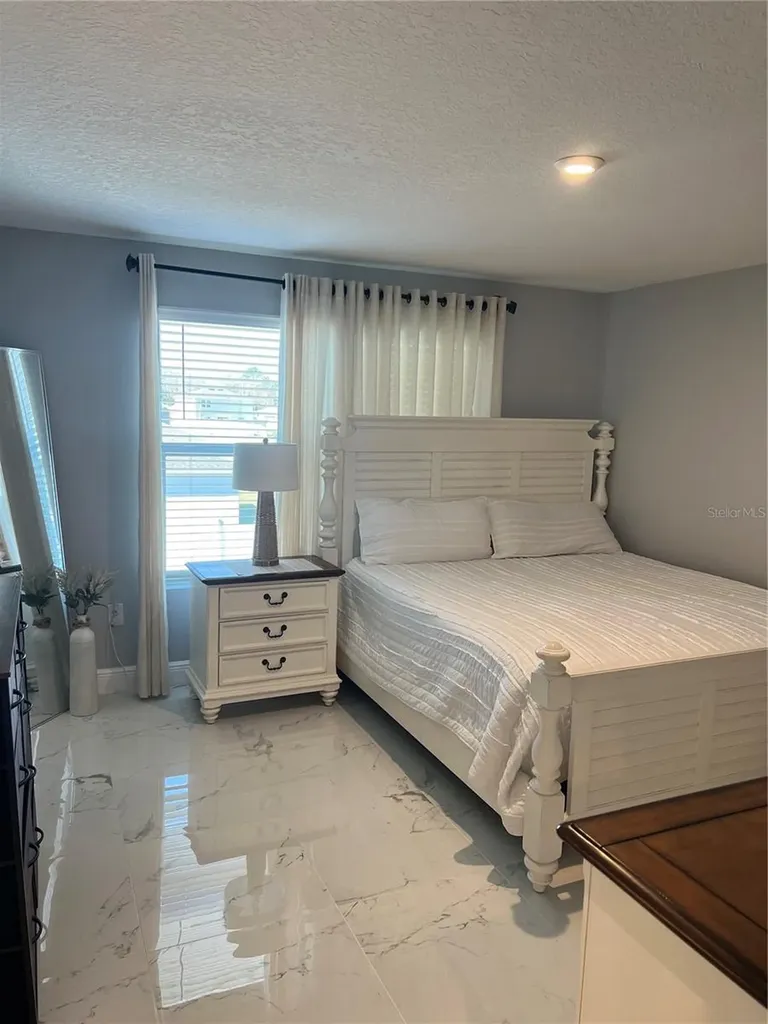 206 Amber Way Kissimmee FL 34758