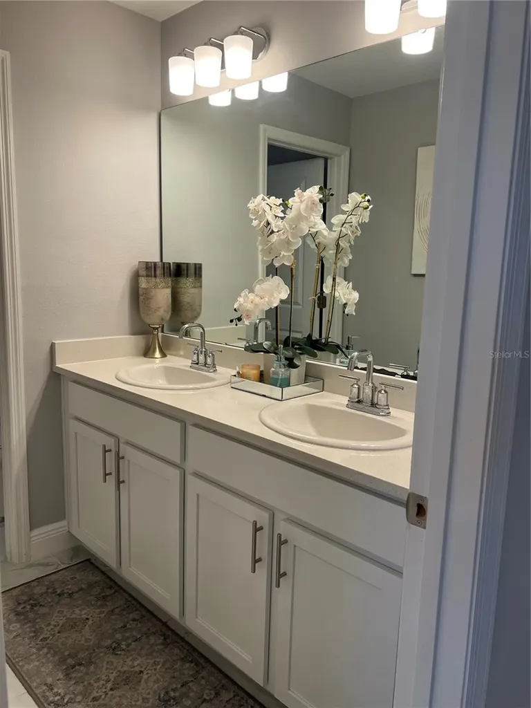 206 Amber Way Kissimmee FL 34758