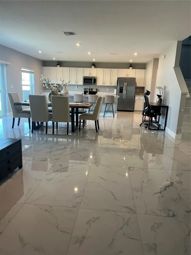 206 Amber Way Kissimmee FL 34758