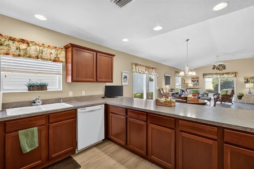 2448 Ravenwood Lane The Villages FL 32162