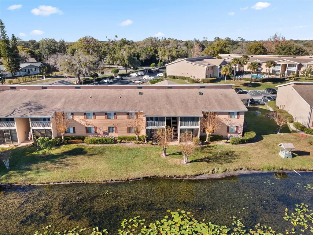 145 N Pearl Lake Causeway Altamonte Springs FL 32714