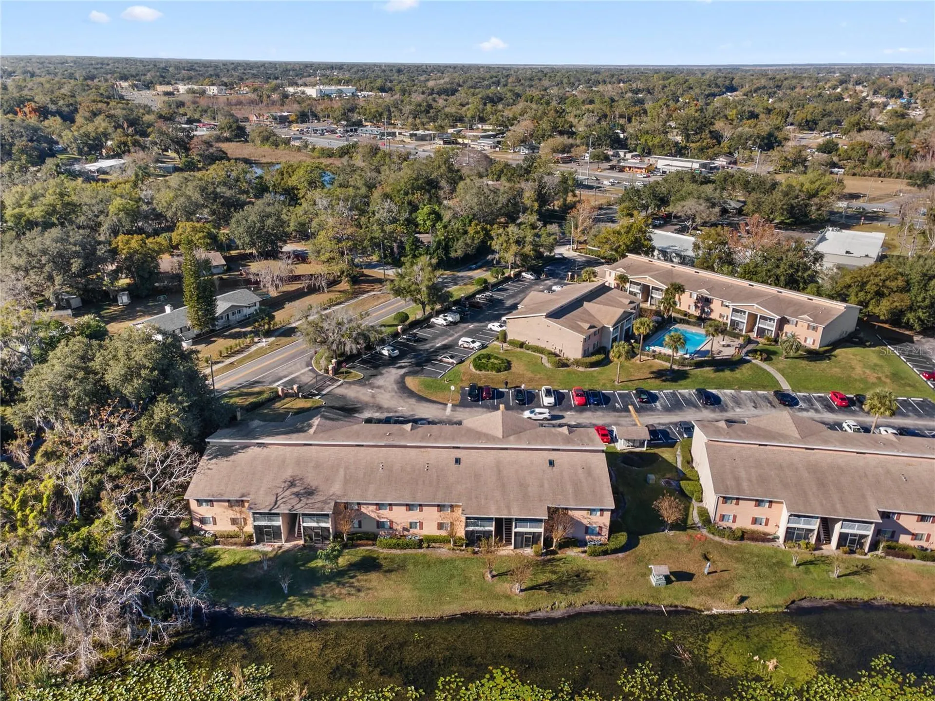 145 N Pearl Lake Causeway Altamonte Springs FL 32714