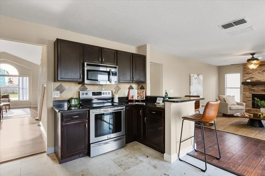 5439 Red Bone Lane Orlando FL 32810