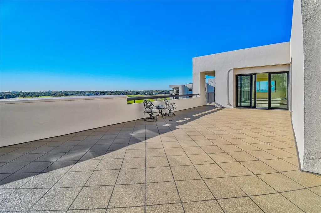6 Belleview Boulevard Belleair FL 33756