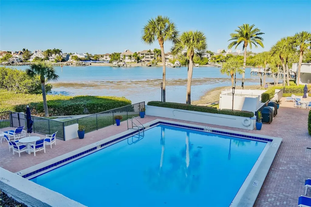 6 Belleview Boulevard Belleair FL 33756