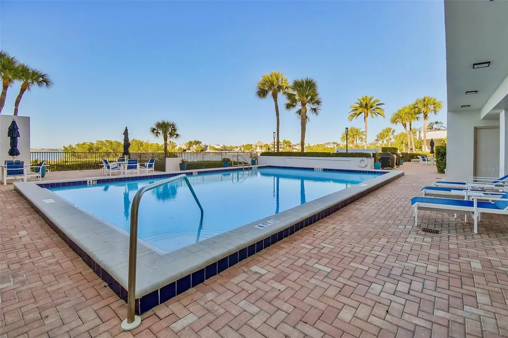 6 Belleview Boulevard Belleair FL 33756