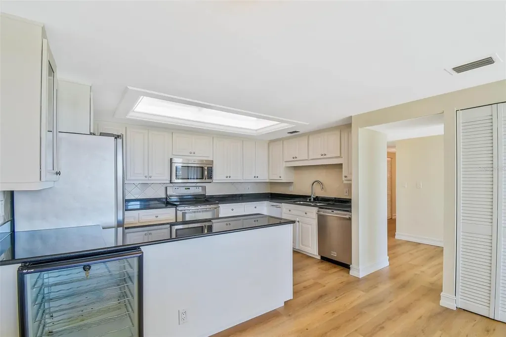 6 Belleview Boulevard Belleair FL 33756
