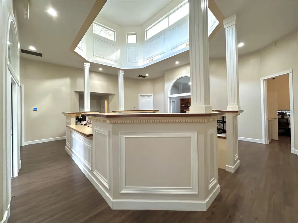 1927 NW 13th Street Gainesville FL 32609