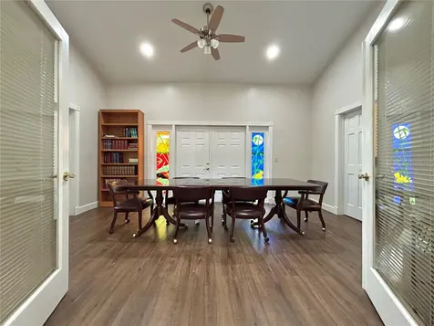1927 NW 13th Street Gainesville FL 32609