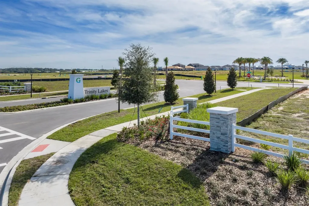 6949 Sunkist Way Groveland FL 34736