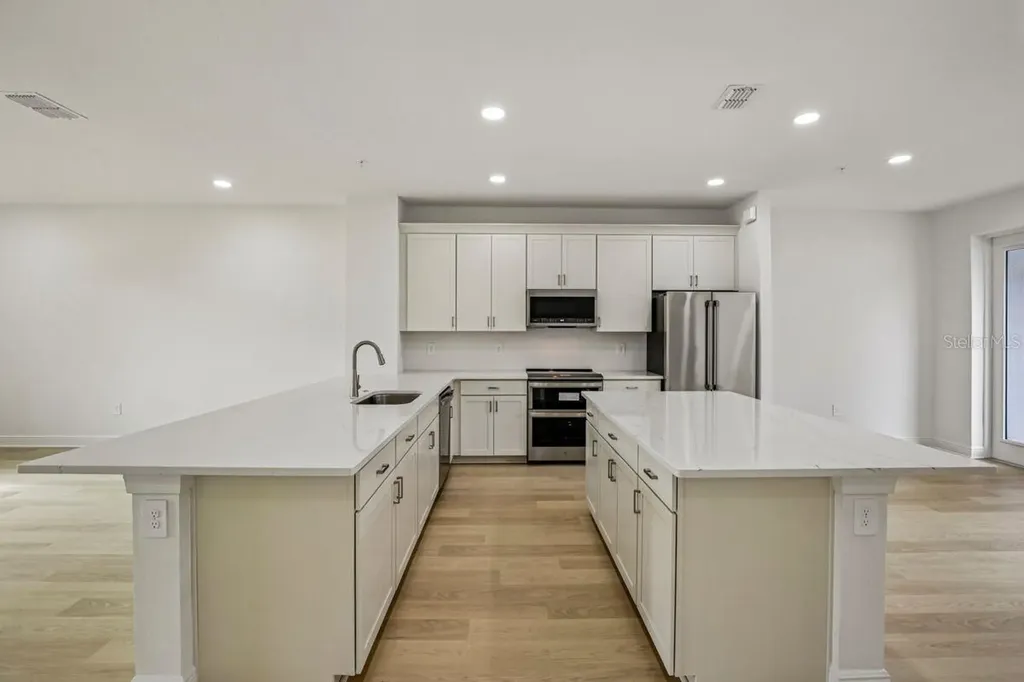 17817 Broadleaf Loop Venice FL 34293