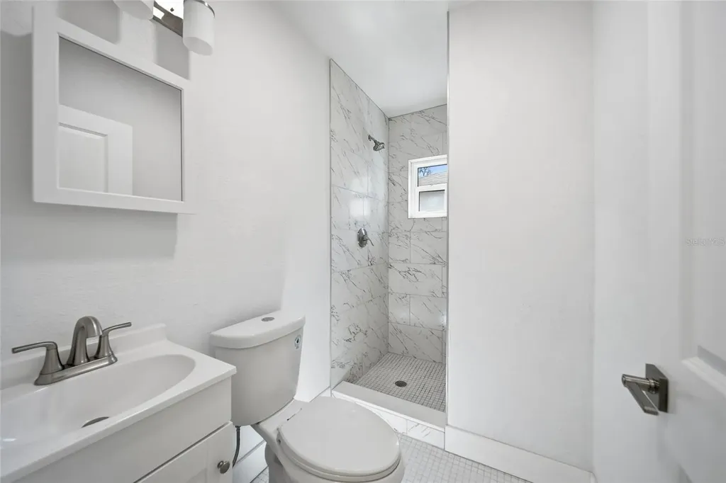 204 22nd Street W Bradenton FL 34205